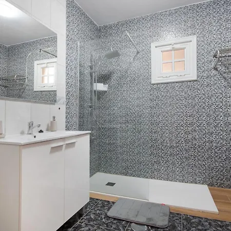 Casa Majos Holiday home *